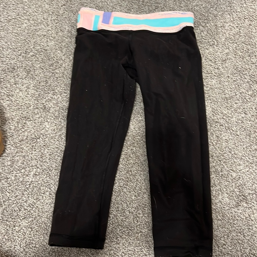 ivivva black, capri leggings
